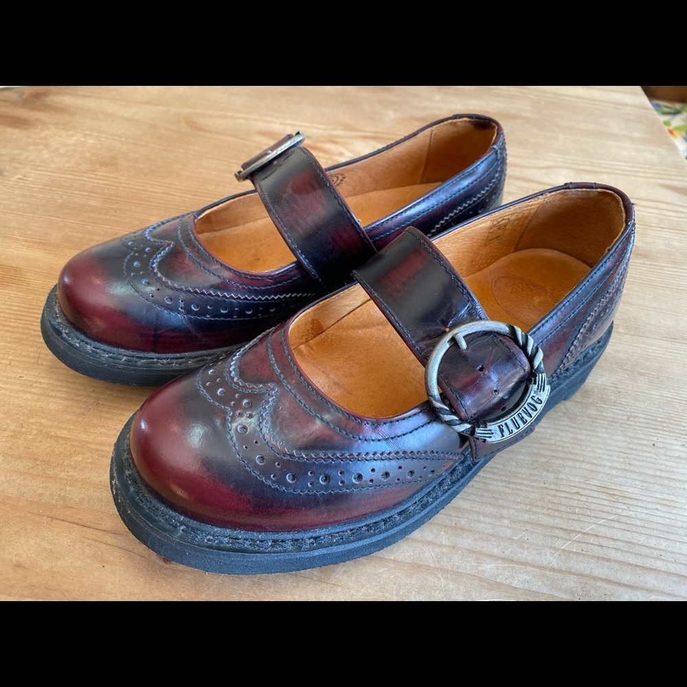 RARE Fluevog 7th Heaven Angela wingtip 1 buckle brogues. Fit W6 Discontinued